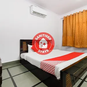 Oyo 64226 Grand Sea 3*, Kovalam India