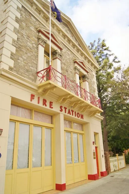 Guest house Fire Station Inn Adelaide