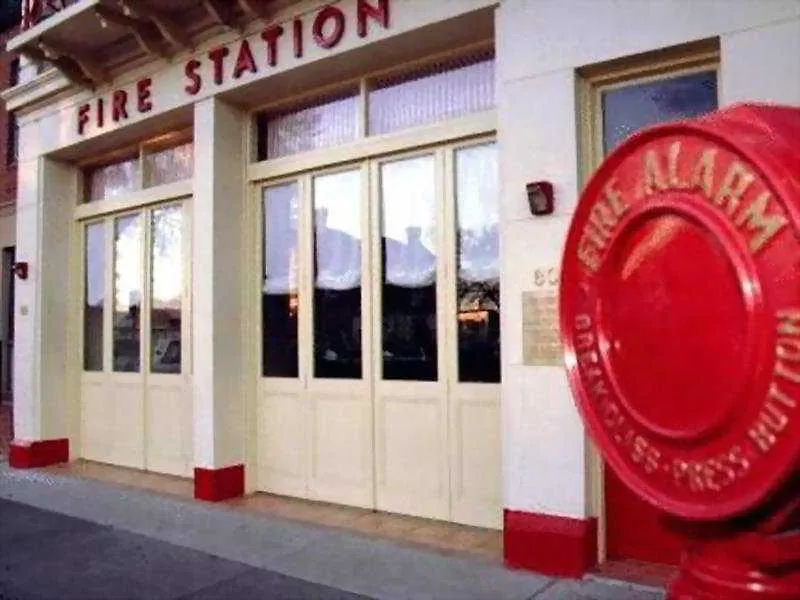 Guest house Fire Station Inn Adelaide