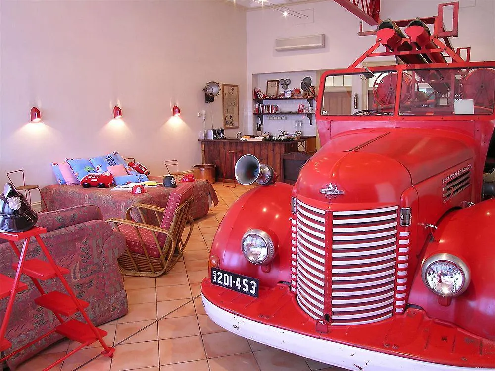 Fire Station Inn Adelaide 4*,  Australia